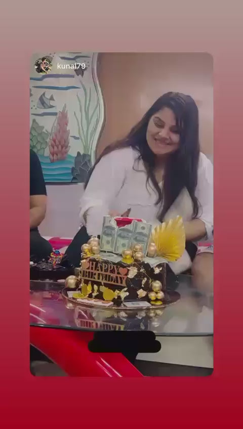 Money Gun – Cake Money Blaster